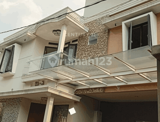 For QUICK Sale House on Kebagusan IV Street South Jakarta BEST PRICE
