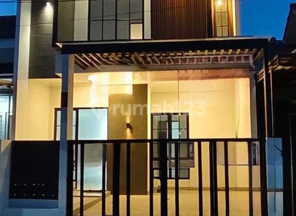 Dijual Rumah Smart Door Lock Full Renov - Cluster Ifolia, Harapan Indah 2