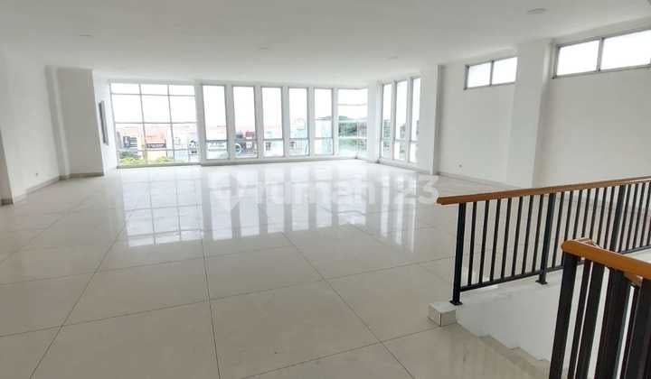 Dijual Ruko 5 LT Hoek Mega Boulevard Harapan Indah - Bekasi