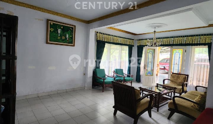 Villa yang Lingkungannya Asri di Daerah Cipanas
