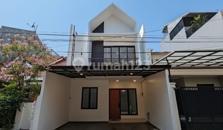 Rumah Dijual . Second. Kalideres. 90m2. 129m2