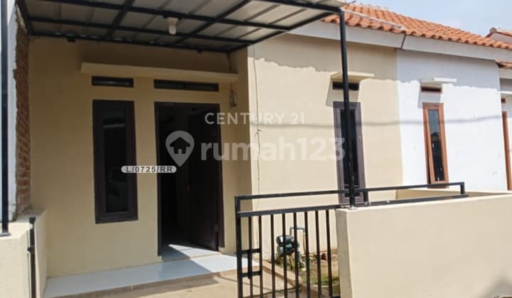 Rumah Strategis Lingkungan Nyaman Di Solokan Jeruk Bandung Timur