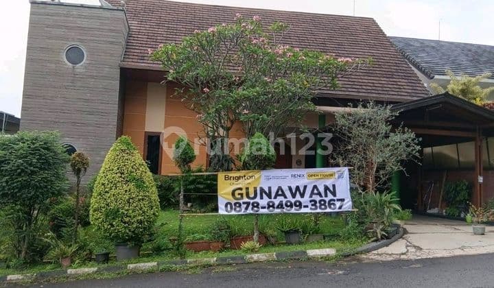 Dijual Rumah Bagus 3 Lantai Resort Dago Pakar