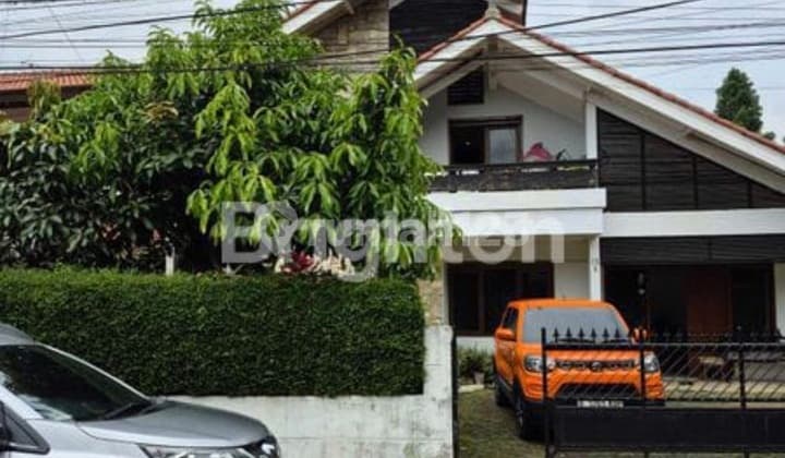 Rumah Asri 2.Lantai Geger Kalong Wetan