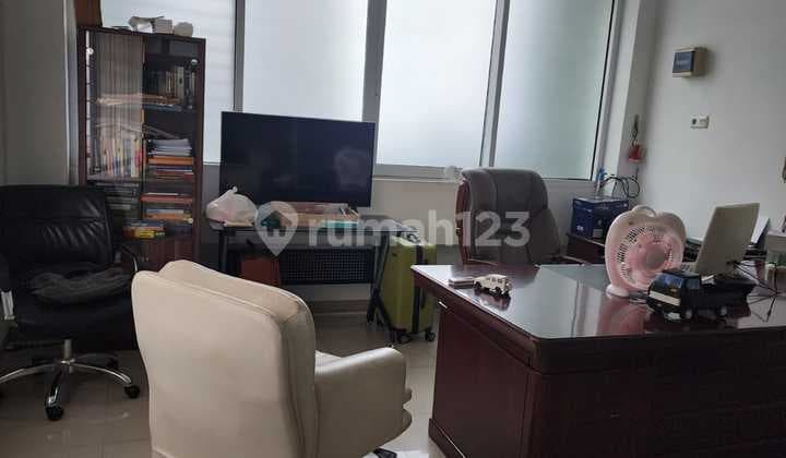 Dijual Cepat Ruko 4 1/2 Lantai Cocok Buat Usaha di Kramat Sentiong