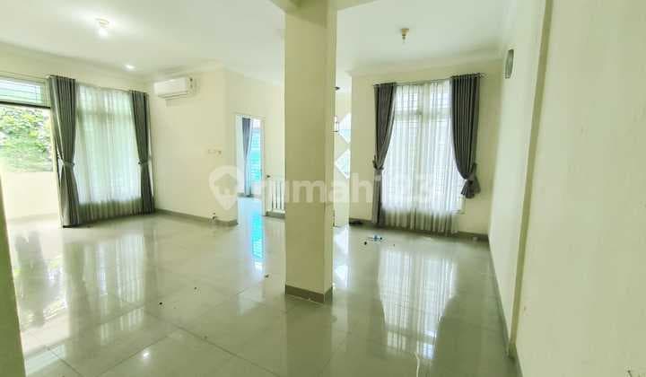 Hot Sale Rumah Cantik 2 Lt Siap Huni di Sunter Sacna