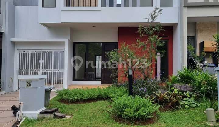 Rumah Cantik Siap Huni di Newton Summarecon Serpong