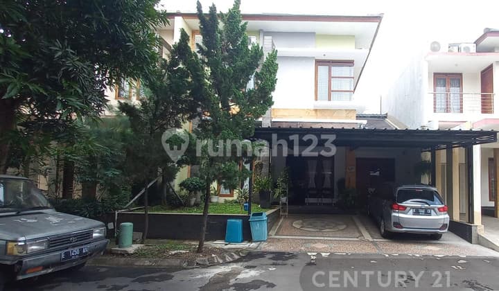 Rumah Tinggal Siap Pakai Full Furnished Di Perumahan Taman Cipto