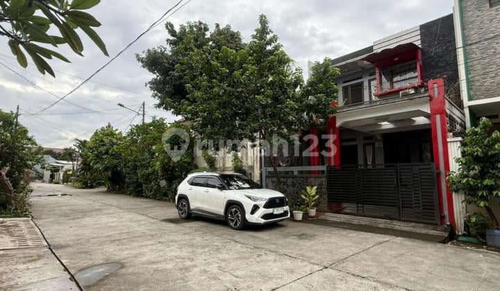 Rumah Rapi Siap Huni di Komplek Billymoon, Pondok Kelapa Jakarta Timur