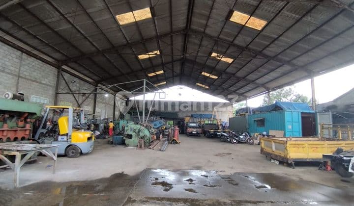 Dijual Tanah Bonus Workshop Lokasi Strategis