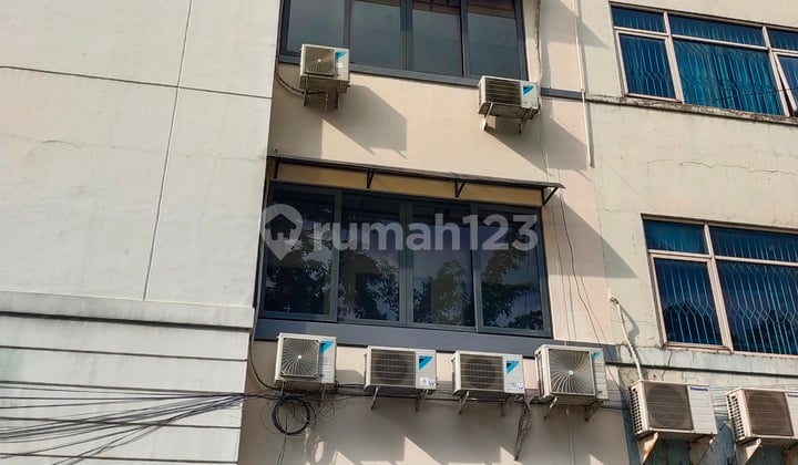 Komplek Perkantoran Taman Meruya Strategis Akses Tol Pusat Kota