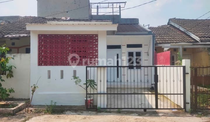 Bumi Pertiwi 2 Cilebut near Train Station and Toll Road