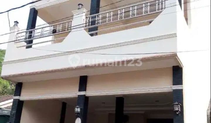 Rumah, 2 Lantai, di Tapos,