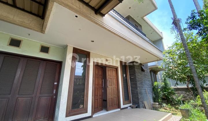 RUMAH MEWAH 2 LANTAI SIAP HUNI DI GATSU