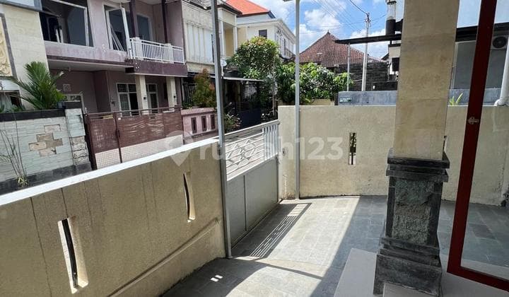 RUMAH CANTIK LANTAI 2 AREA GATSU BARAT