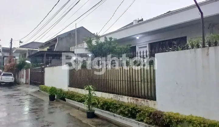 DIJUAL CEPAT RUMAH SUNRISE GARDEN