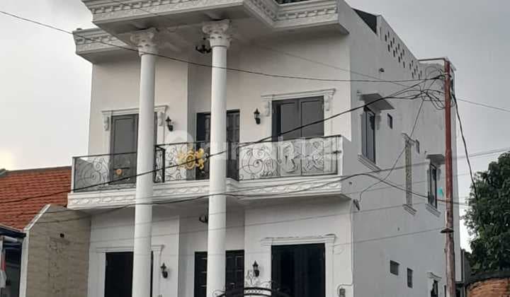 Disewakan Rumah Hook Siap Huni + 6 Kontrakan di Jatimakmur