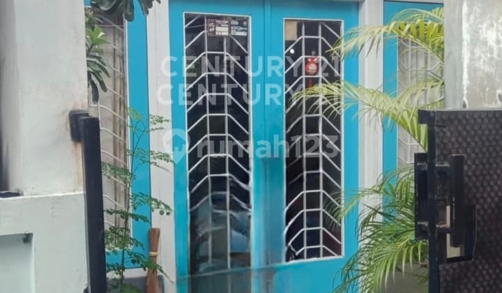 Kemayoran . Utan Panjang . Kt 1 . Km 1 .