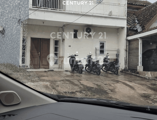 Rumah Kos Kosan Siap Huni di Cluster Meadow Green Lippo Cikarang