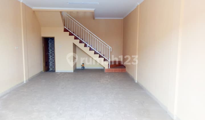 Ruko siap pakai dekat Lotte Mart, Revo Mall, Mega Mall, Kartini