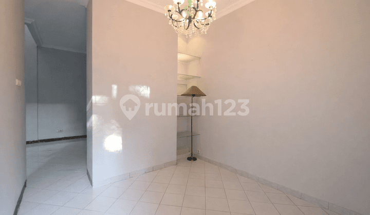 Rumah di Kasuari Bintaro Jaya Sektor 9, Dekat Maleo, Mertilang