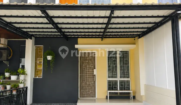 Negotiable 2-Story House Grand Batavia Calista Tangerang
