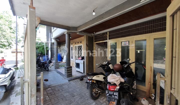 Dijual Rumah Besar Di Cibaduyut Kota Bandung