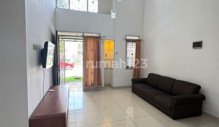 Disewakan Rumah Banyak Sumba Kota Baru Parahyangan Bandung