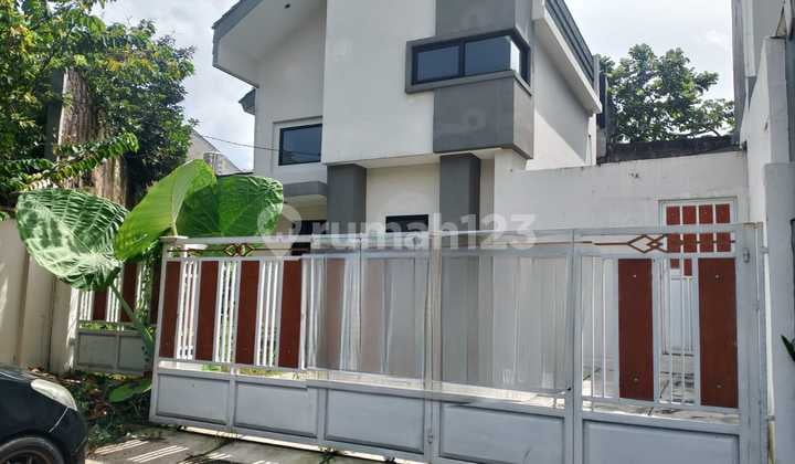 Dijual Rumah Siap Huni dan Rapi di Bukit Cimanggu City- Fasilitas Lengkap dan Akses Tol Dekat