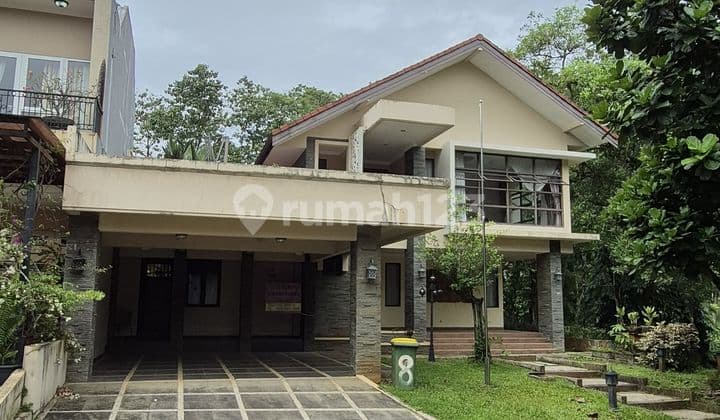 Rumah Mewah 2 Lantai Siap Huni di Cluster Bukit Golf Hijau