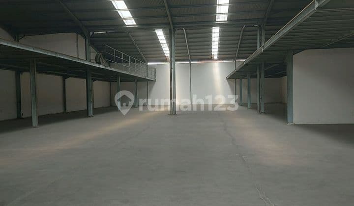 Warehouse Rental Hatta Bandung Including 40-Foot Container