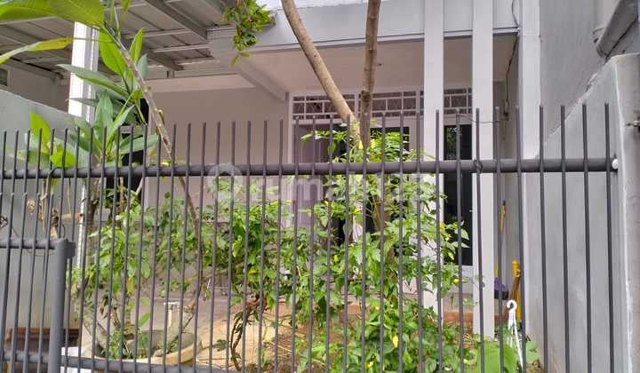 Rumah di Villa Bogor Indah 2 SHM Bogor Utara, Bogor