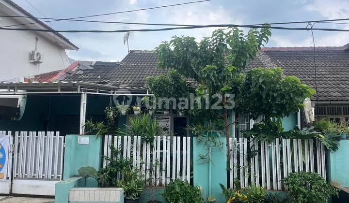 For Sale: House on Jl. Bulan I, South Bekasi, Bekasi City.