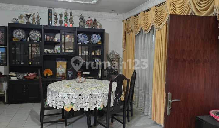 Di Jual Rumah 2 Lantai di Jl. Sukasari 3 Dekat Jalan Raya Pajajaran Bogor
