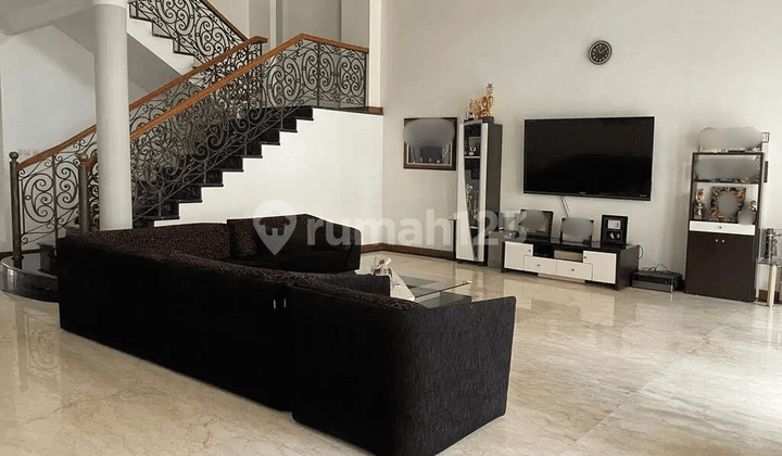 Termurah Rumah Mewah di Setraduta Bandung