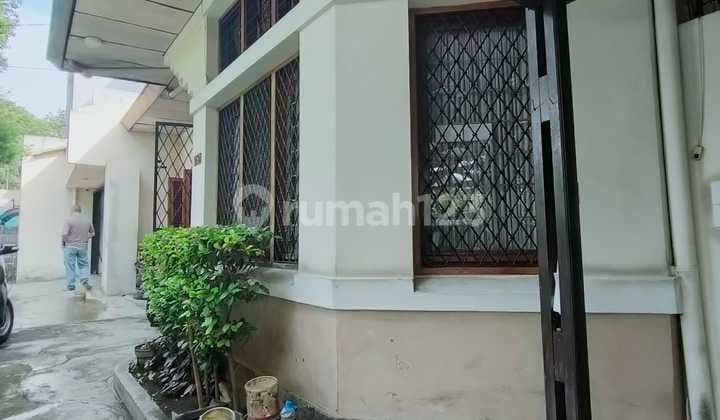 Termurah Rumah Klasik di Sayap Riau Bandung