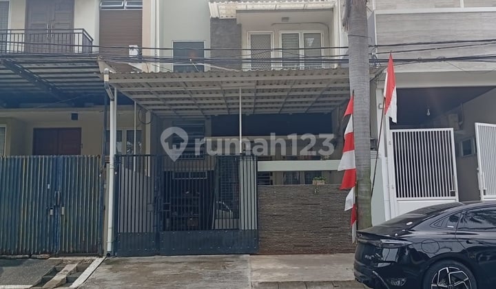 Citra 3 House (Size 6x20 m)