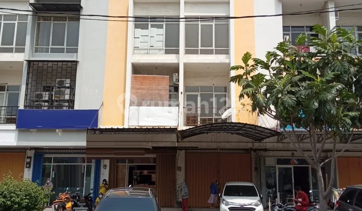 Ruko Palm Avenue (Ukuran 4x17 m) Ruko Palm Avenue (Ukuran 4x17 m)