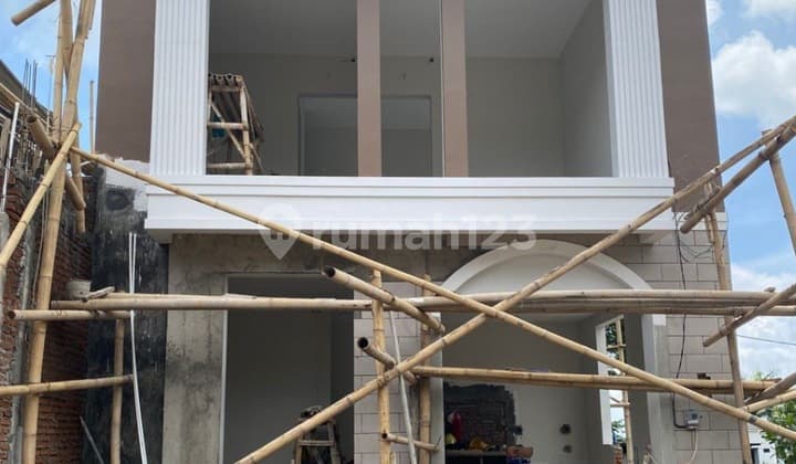 Villa Di Batu Harga Super Terjangkau! Rumah Bagus SHM di Batu