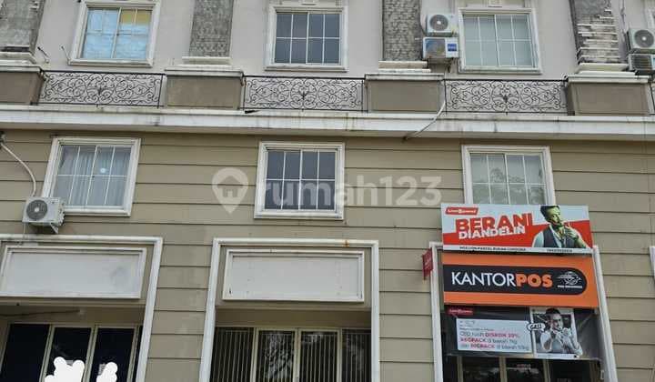 Ruko di Green Lake City, Jl. Green Lake City, Petir, Cipondoh, Kota Tangerang, Banten, Indonesia, 15147, Green Lake City