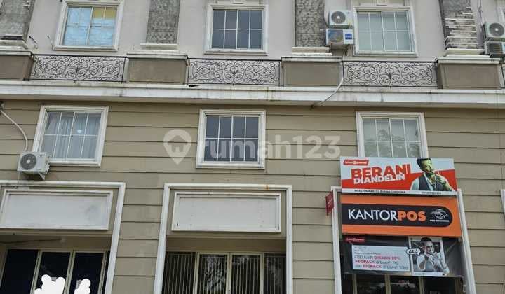 Shop House in Green Lake City, Jl. Green Lake City, Petir, Cipondoh, Tangerang City, Banten, Indonesia, 15147, Green Lake City