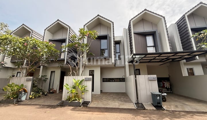 Rumah Skandinavian 2 Lantai Siap Huni Dekat Mall Paradise Walk