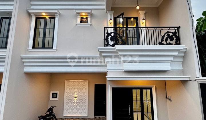 Over Kredit Rumah Dua Lantai Siap Huni Lokasi Dekat Kampus Ui