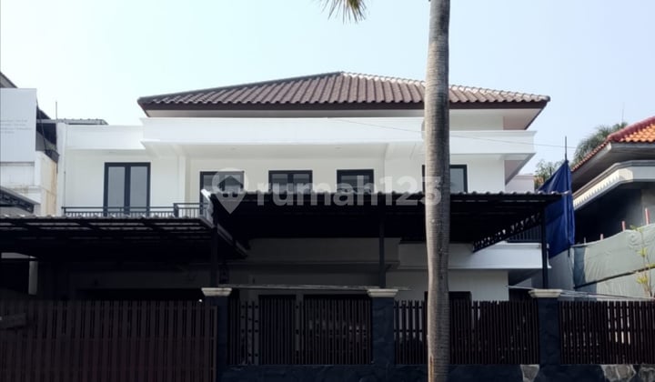 Rumah Disewakan di Kebayoran Pondok Pinang Baru Renovasi - untuk Kantor Juga Cocok