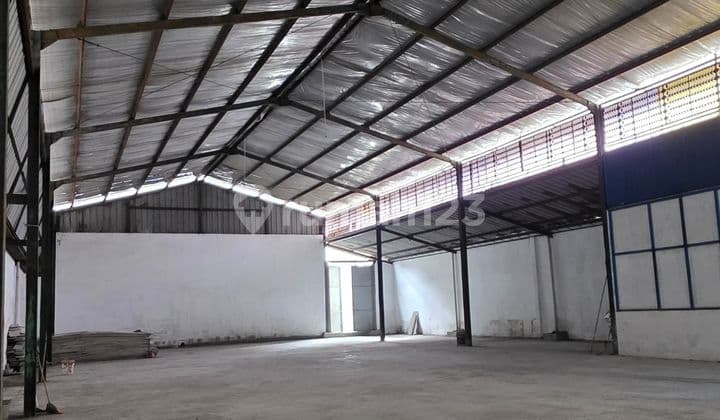 Gudang Murah Siap Pakai Luas 680 M2 Di Sayap Taman Kopo Indah 1