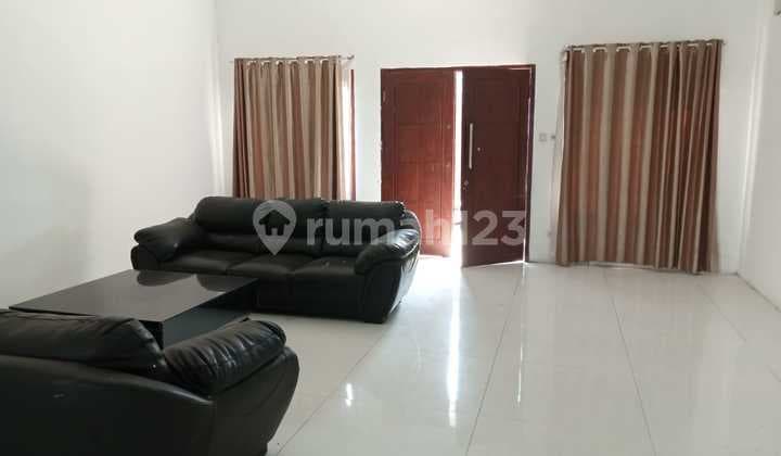 Rumah Murah 1.5 Lantai Ada Kolam Renang Bagus Shm Di Arcamanik