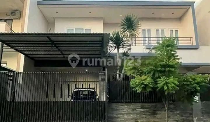 Rumah Dijual Dian Istana Graha Surabaya, 6 Kamar, Bebas Banjir