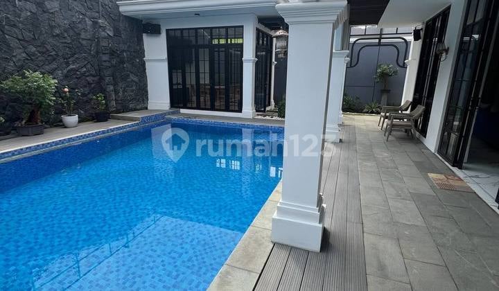 Rh- Dijual Cepat Rumah Modern Classic di Bukit Pakar Golf Bandung
