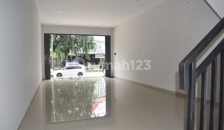 Ruko Murah Harapan Indah Siap Pakai untuk Usaha