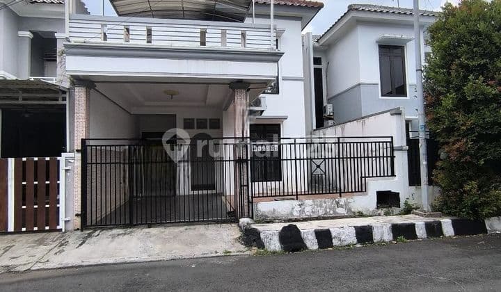 FOR SALE HOUSE IN TAMAN MODERN EAST JAKARTA RENTAL AVAILABLE